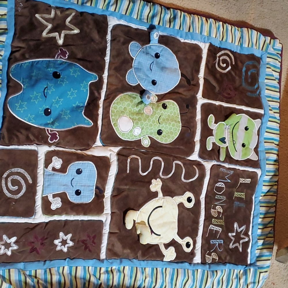 Baby blanket like new